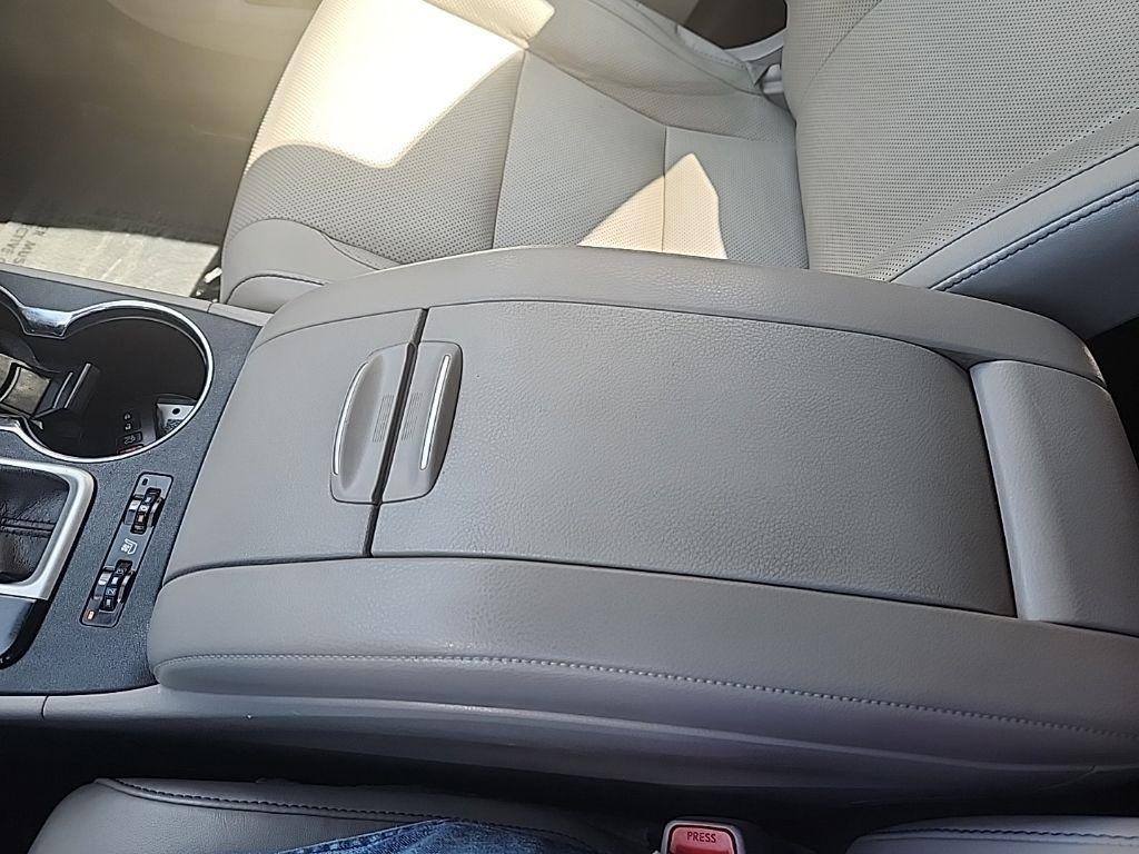 Toyota Highlander  2015