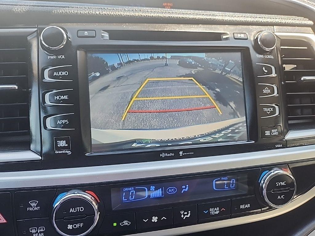 Toyota Highlander  2015