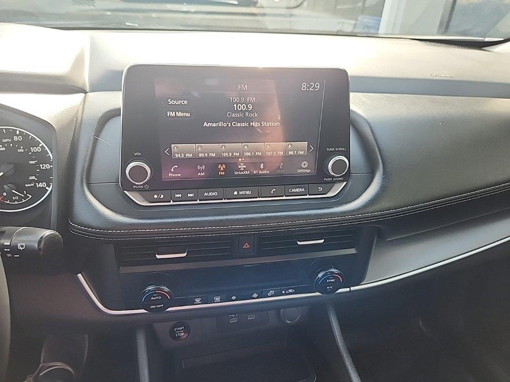 Nissan Rogue  2025