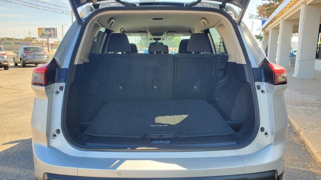 Nissan Rogue  2025