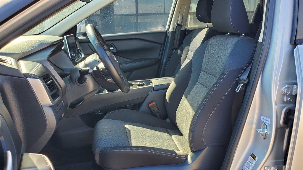 Nissan Rogue  2025