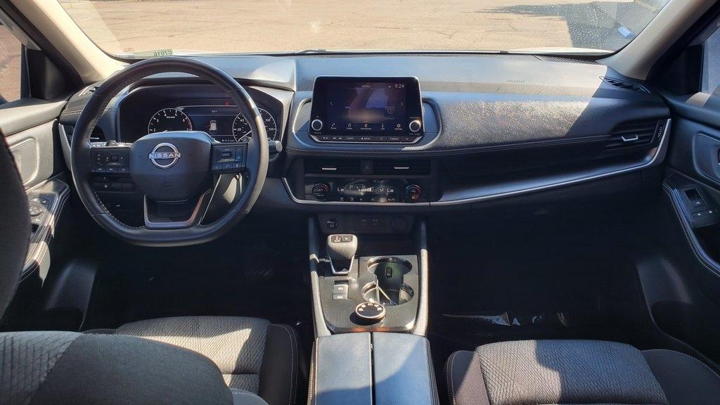 Nissan Rogue  2025