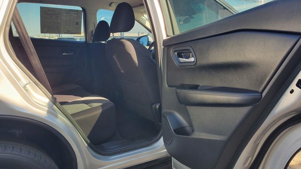 Nissan Rogue  2025