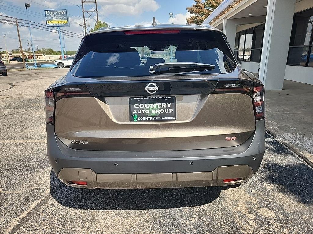 Nissan Kicks  2025