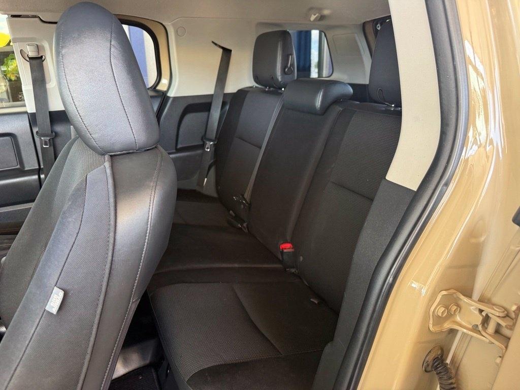 Toyota FJ Cruiser  2014