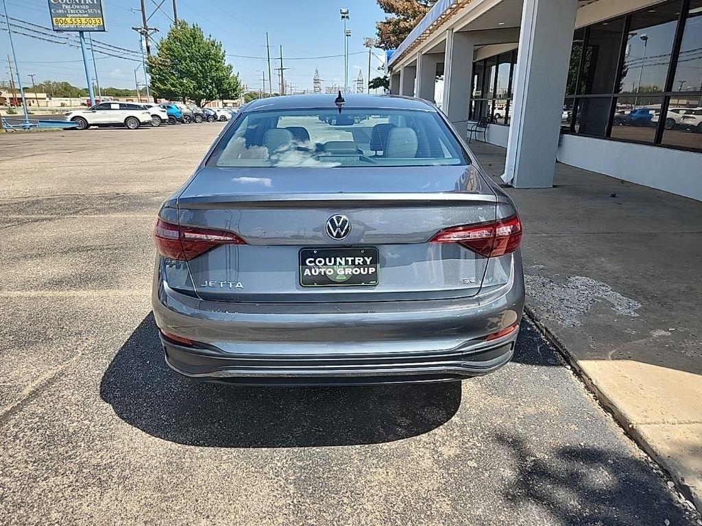 Volkswagen Jetta  2024