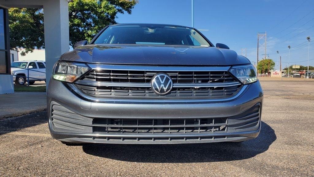Volkswagen Jetta  2024