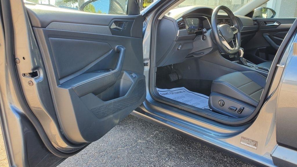 Volkswagen Jetta  2024