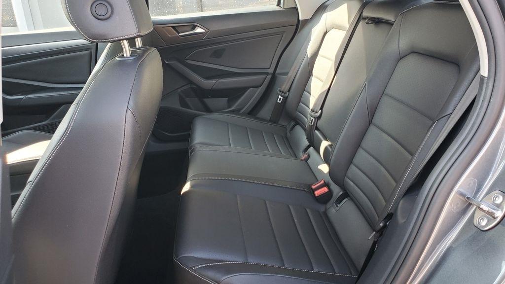 Volkswagen Jetta  2024