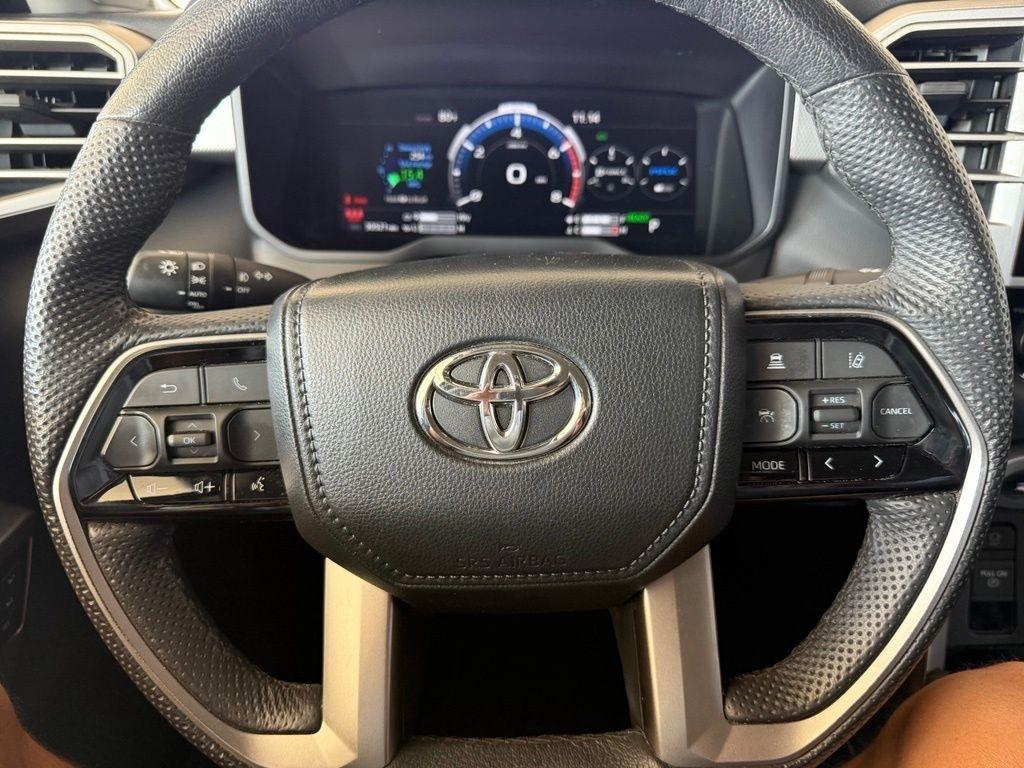 Toyota Tundra  2024