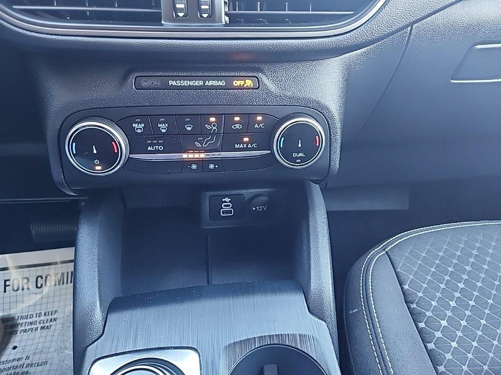 Ford Escape  2025