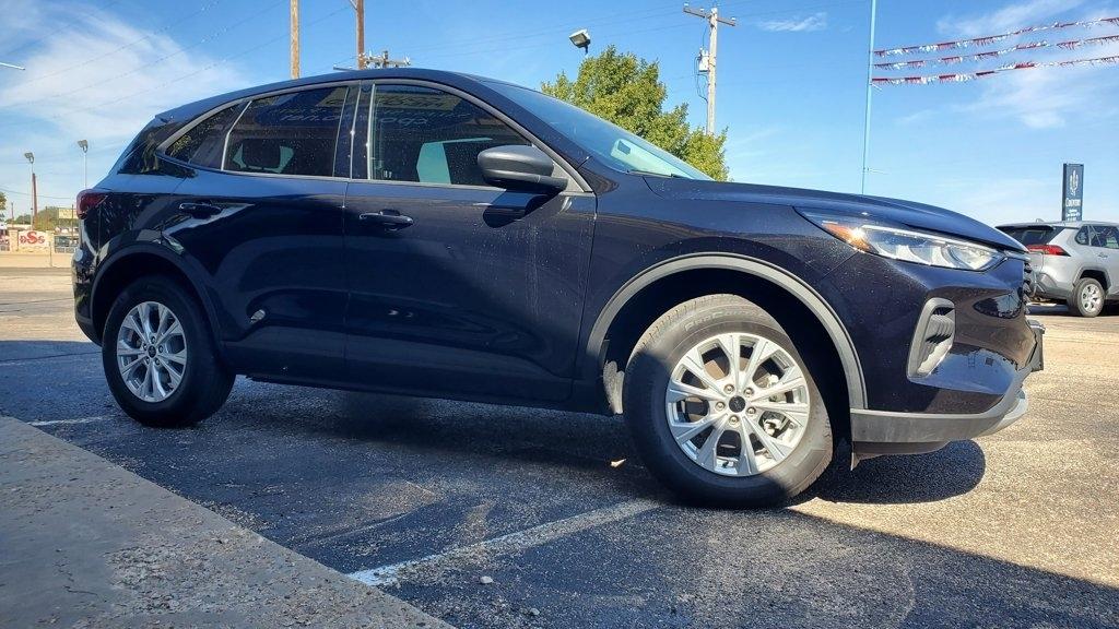 Ford Escape  2025