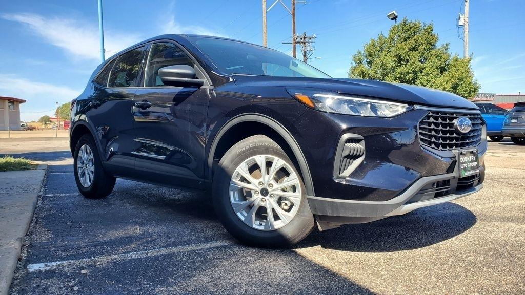 Ford Escape  2025