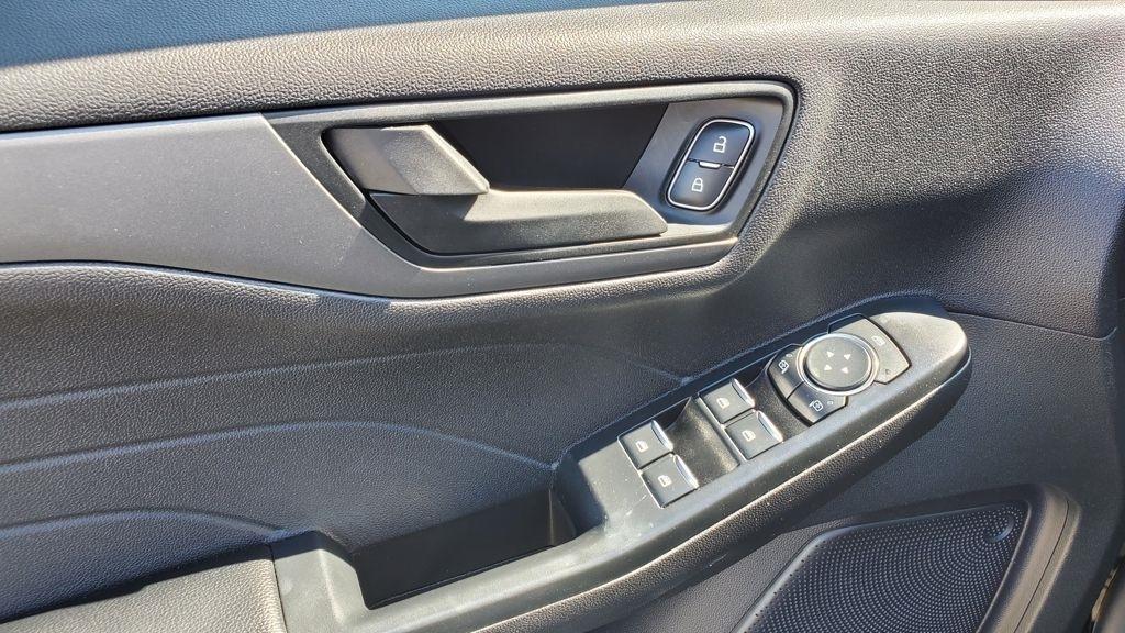 Ford Escape  2025