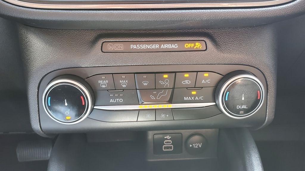 Ford Escape  2025