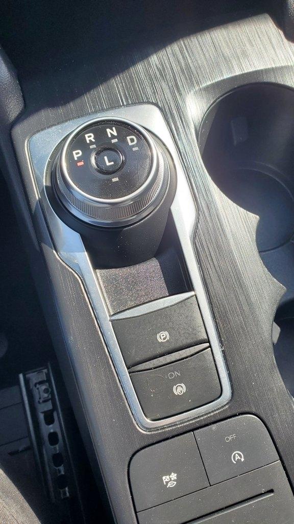 Ford Escape  2025