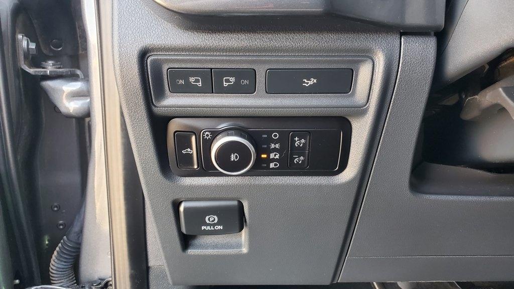 Ford F-150  2023