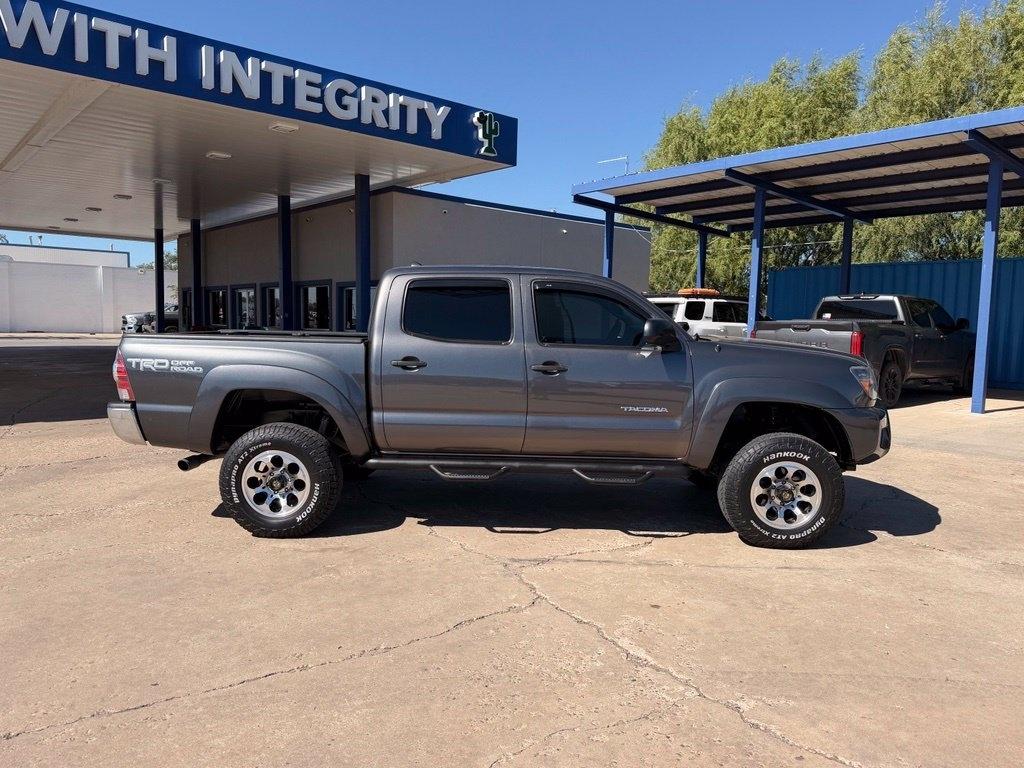 Toyota Tacoma  2014