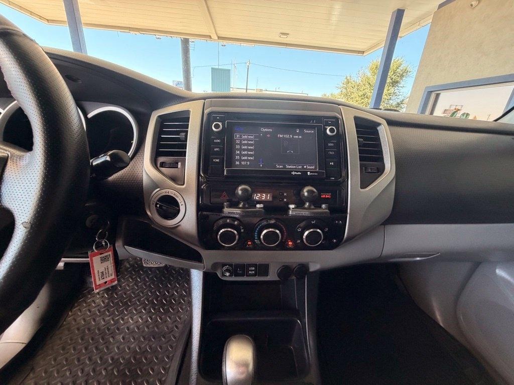 Toyota Tacoma  2014