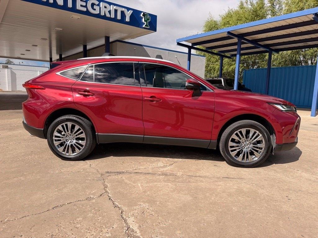 Toyota Venza  2023