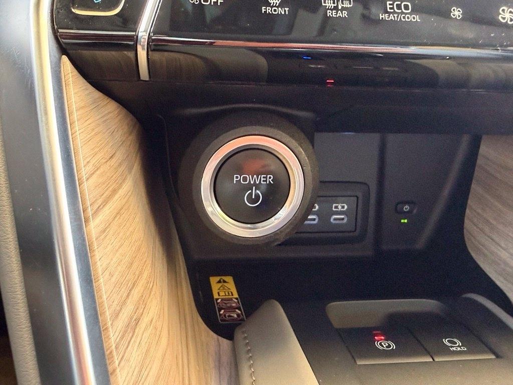 Toyota Venza  2023