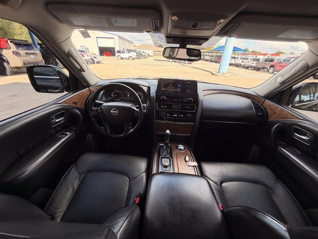 Nissan Armada  2022