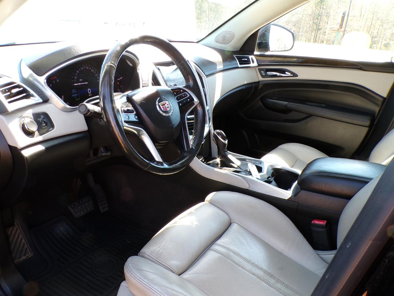 Cadillac SRX Luxury Collection AWD 2014