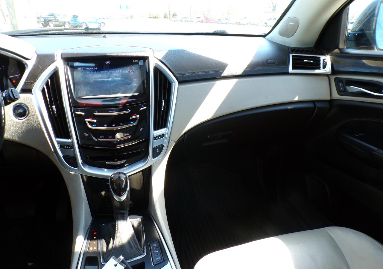 Cadillac SRX Luxury Collection AWD 2014
