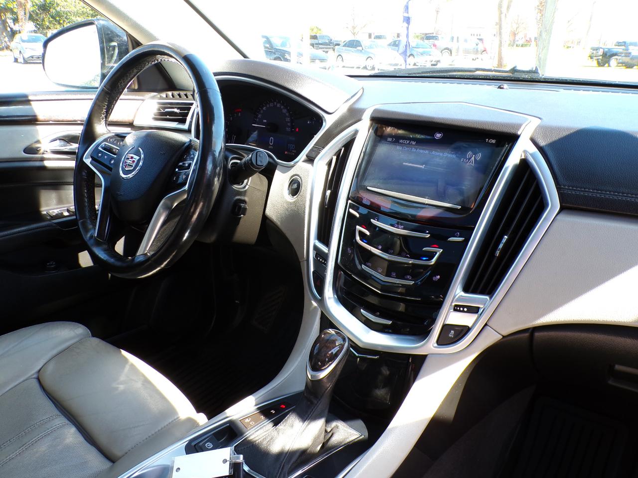 Cadillac SRX Luxury Collection AWD 2014