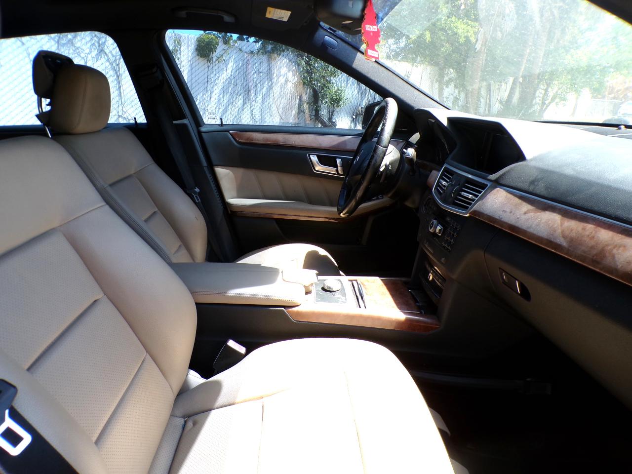 Mercedes-Benz E-Class E350 Sedan 2012