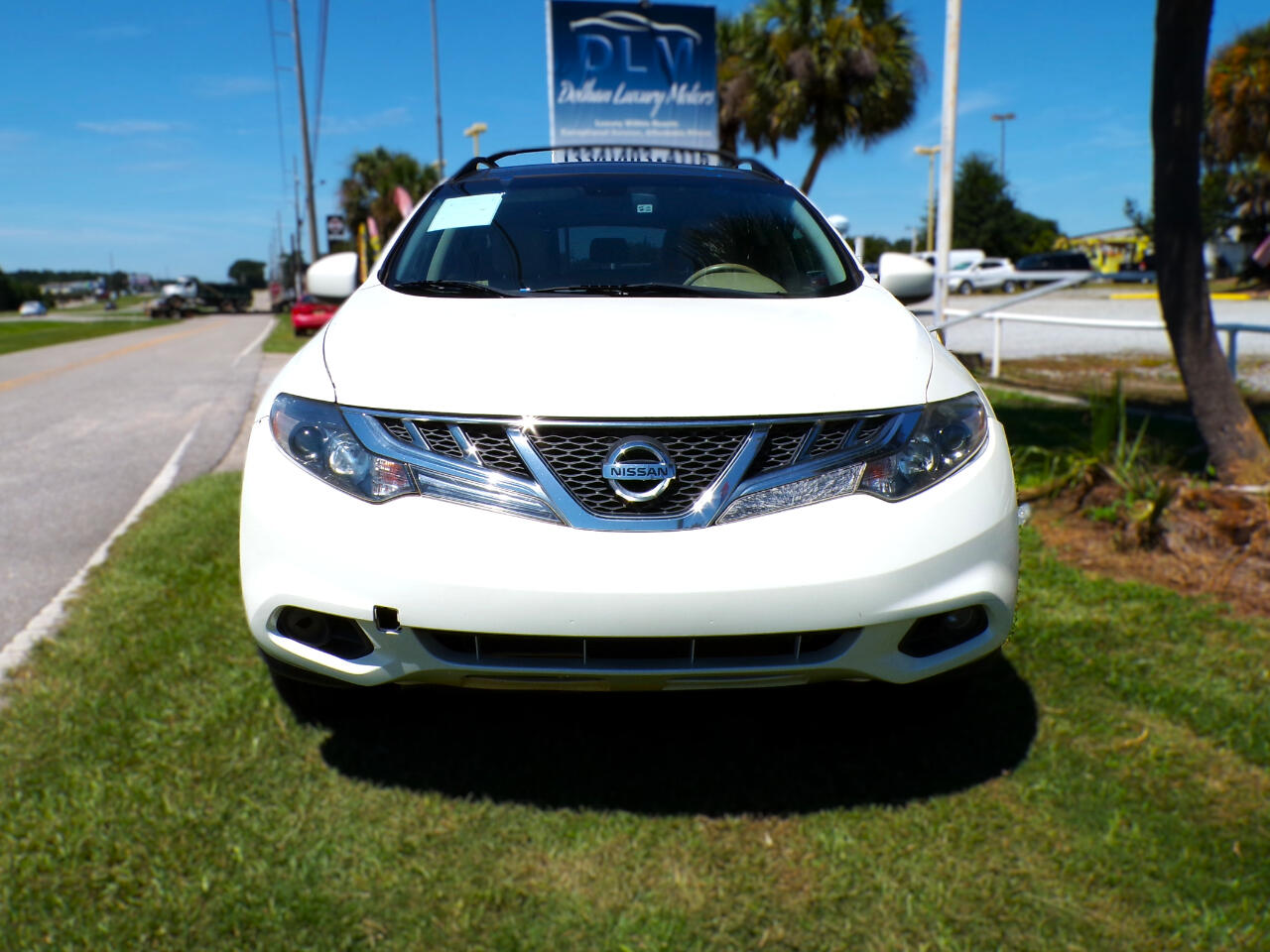 2013 Nissan Murano SV photo 2