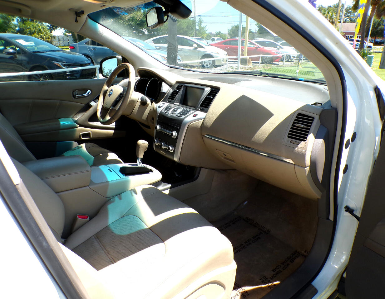 2013 Nissan Murano SV photo 20