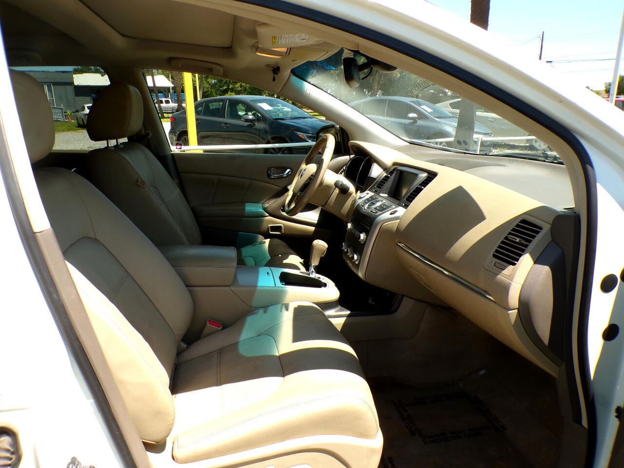 2013 Nissan Murano SV photo 21