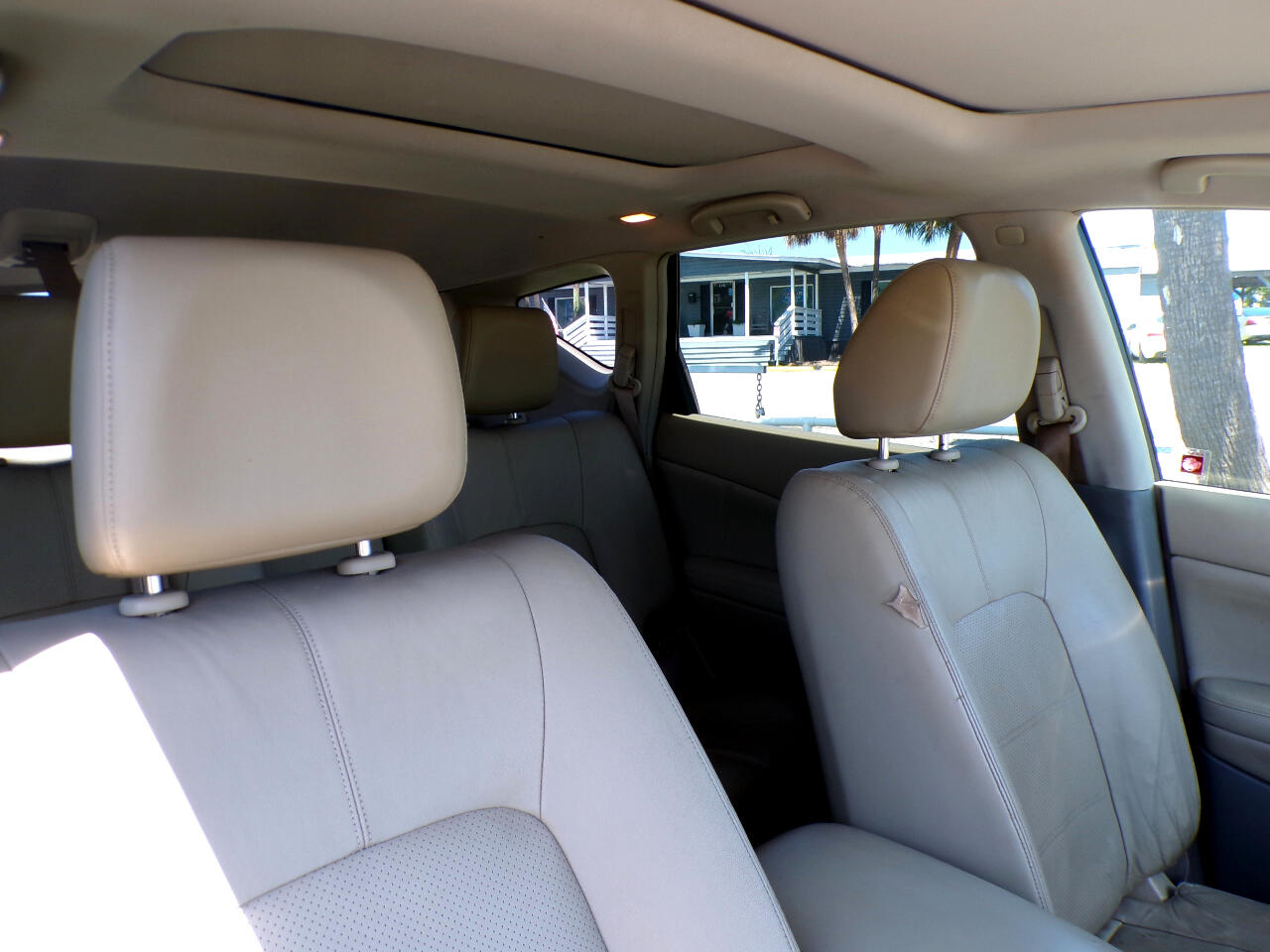 2013 Nissan Murano SV photo 22