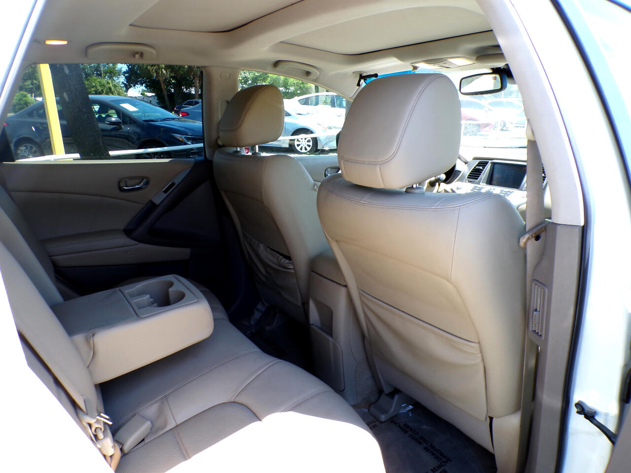 2013 Nissan Murano SV photo 26