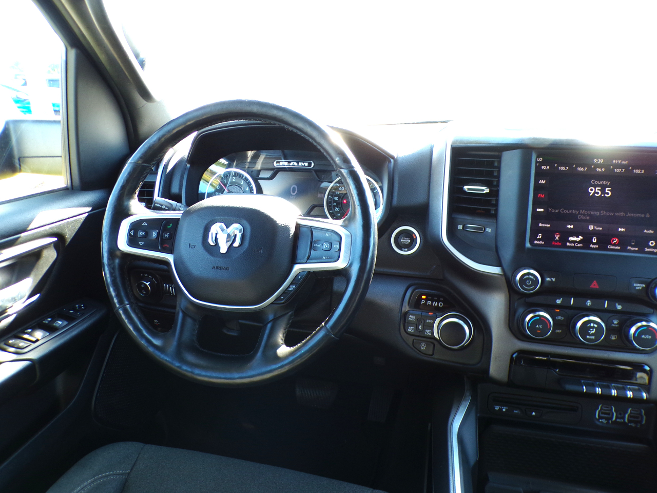 RAM 1500 Big Horn Quad Cab 4WD 2019
