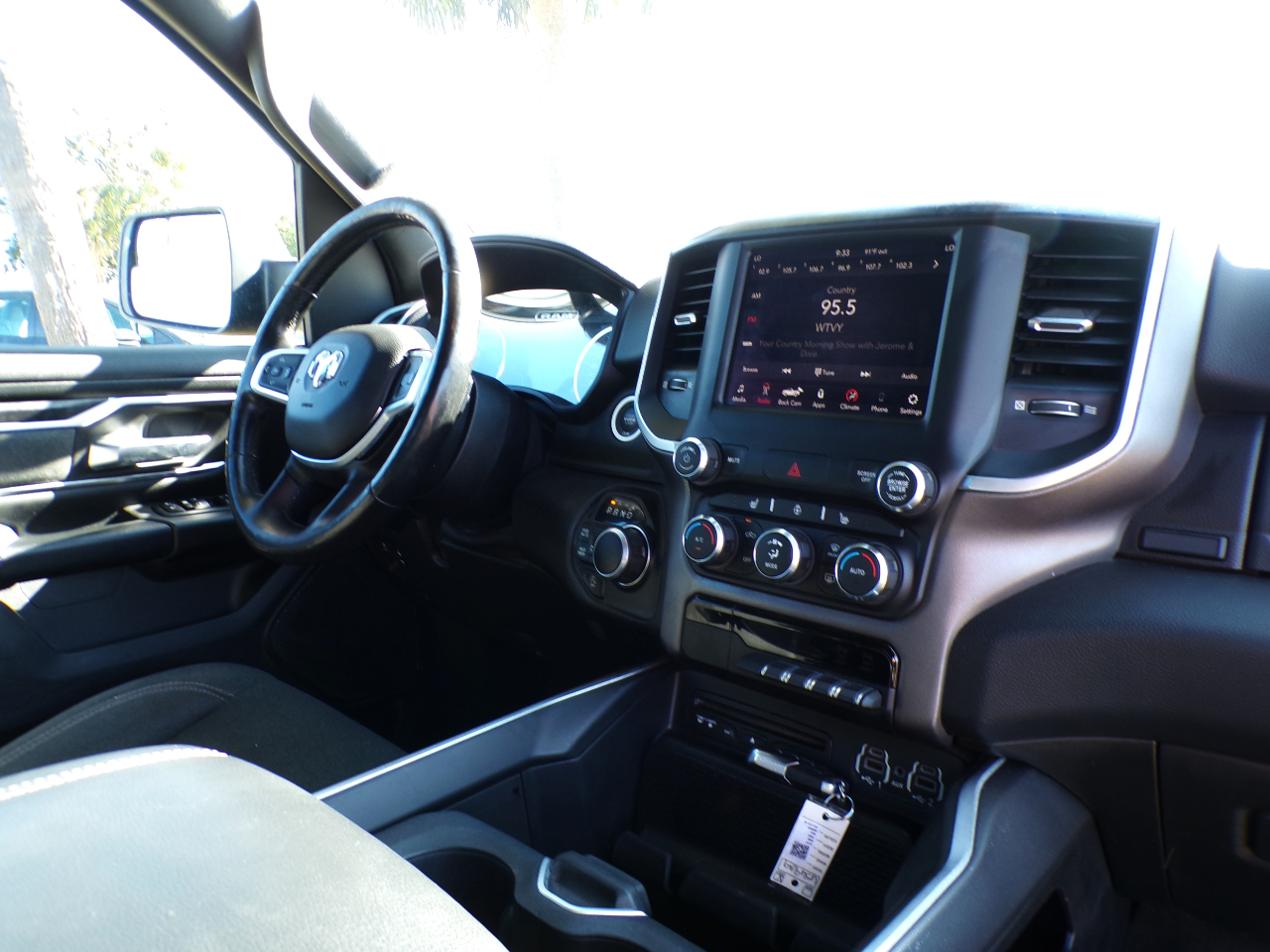 RAM 1500 Big Horn Quad Cab 4WD 2019