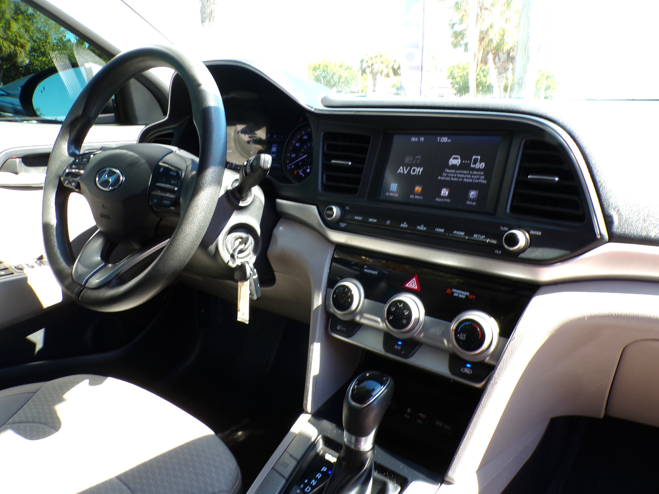 Hyundai Elantra SEL 2019