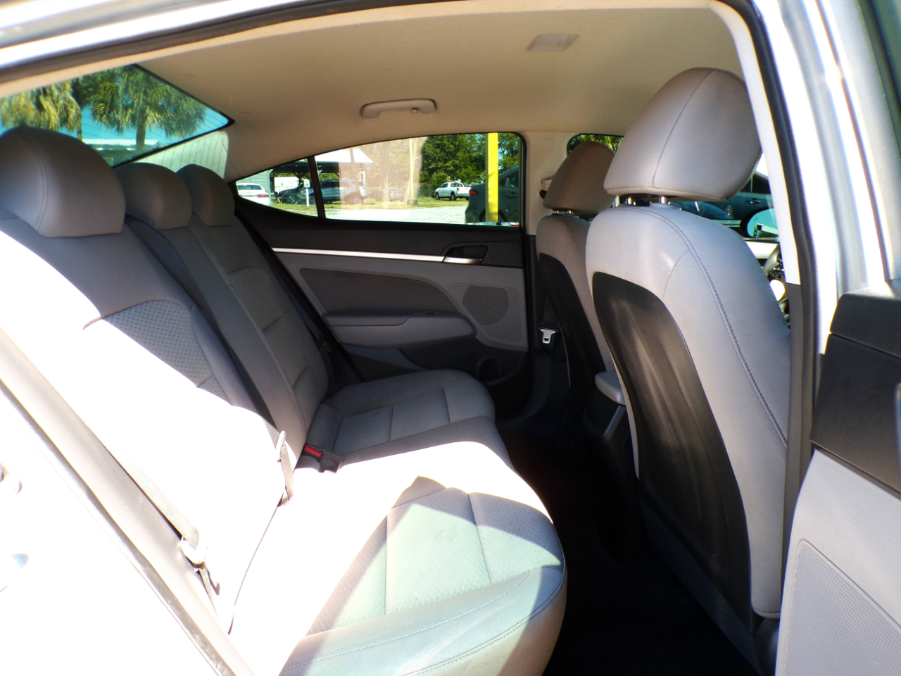 Hyundai Elantra SEL 2019