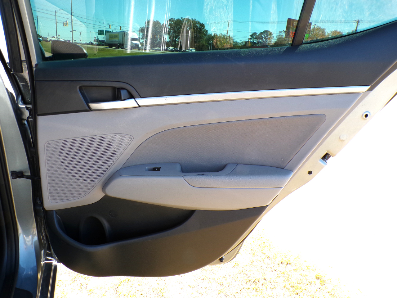 Hyundai Elantra SEL 2019