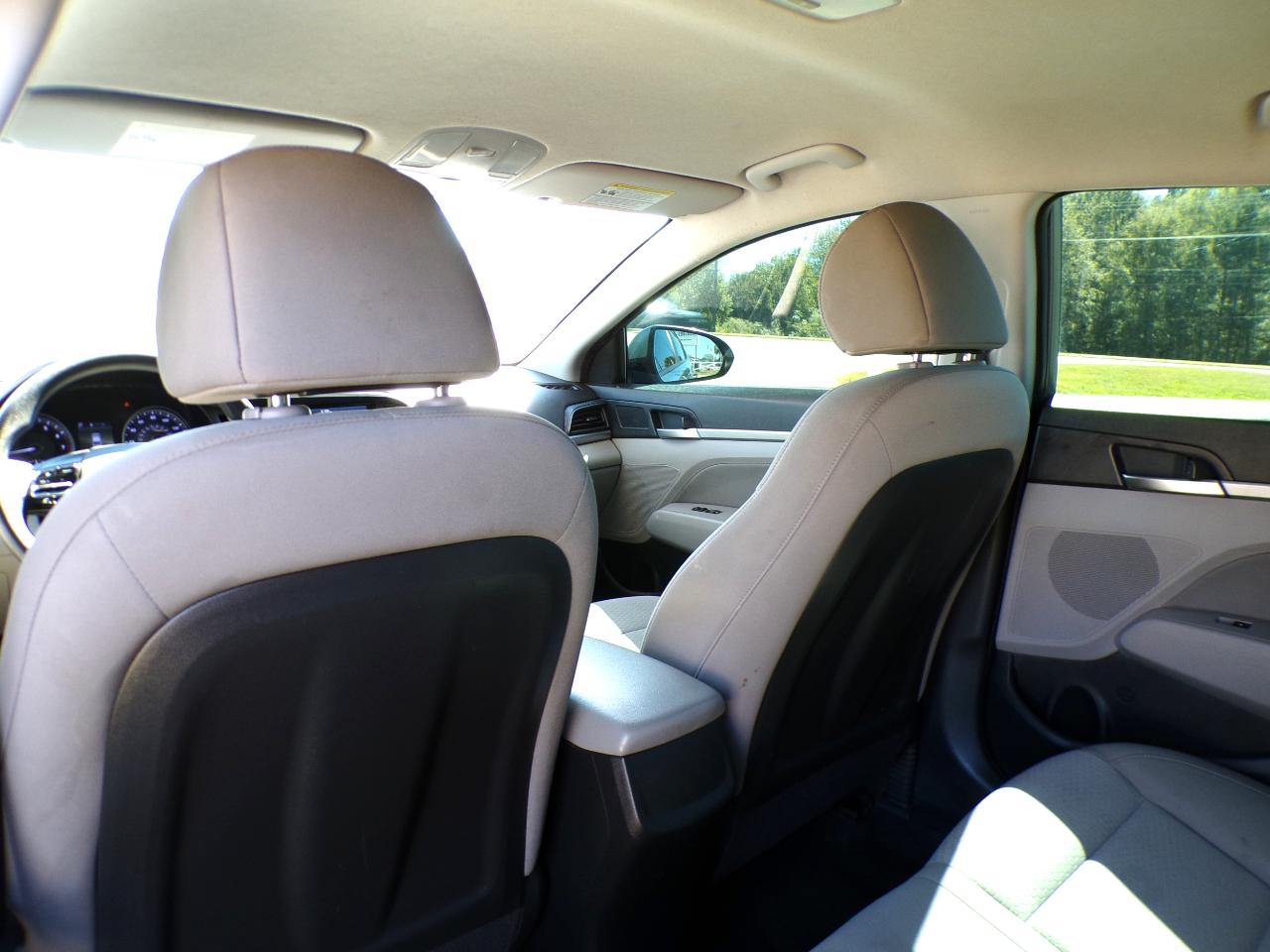Hyundai Elantra SEL 2019
