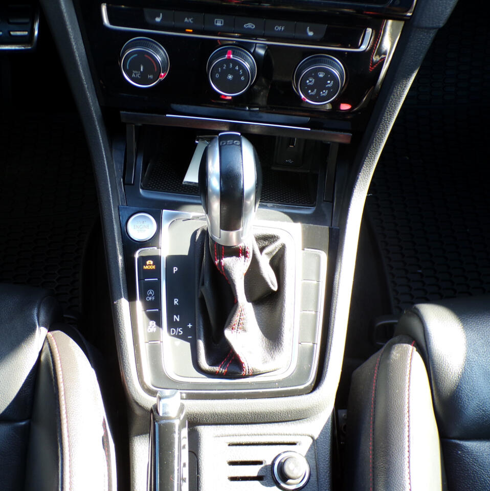 Volkswagen Golf GTI SE 7A 2019