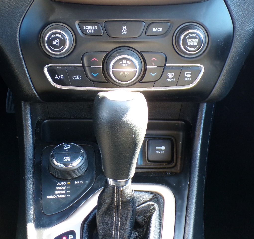 Jeep Cherokee Latitude 4WD 2014