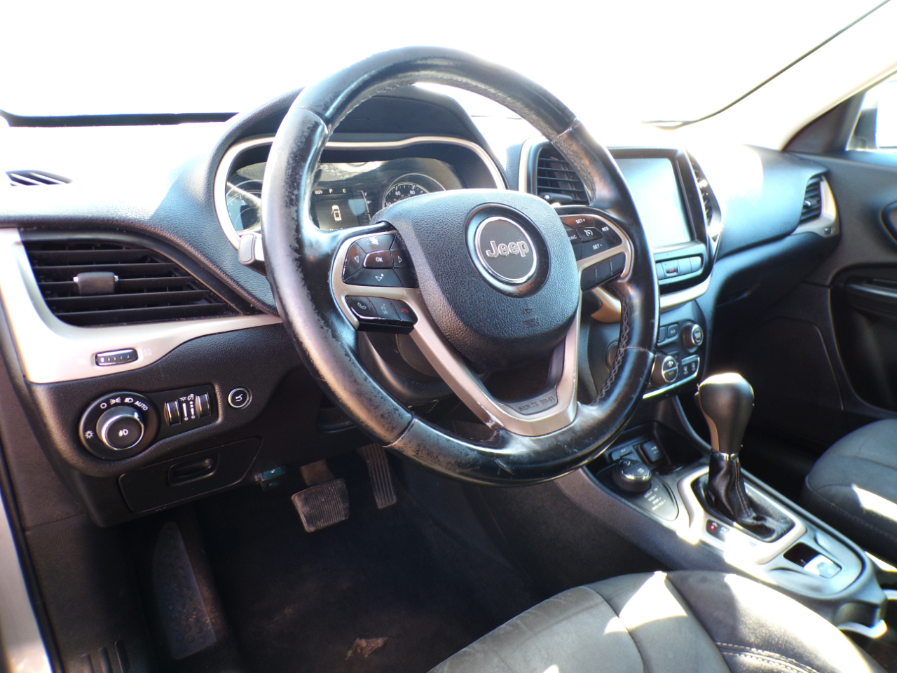 Jeep Cherokee Latitude 4WD 2014