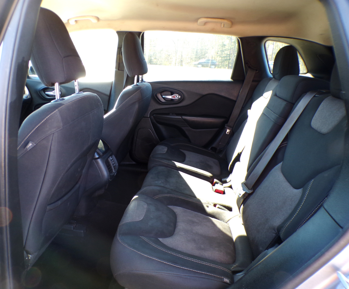 Jeep Cherokee Latitude 4WD 2014