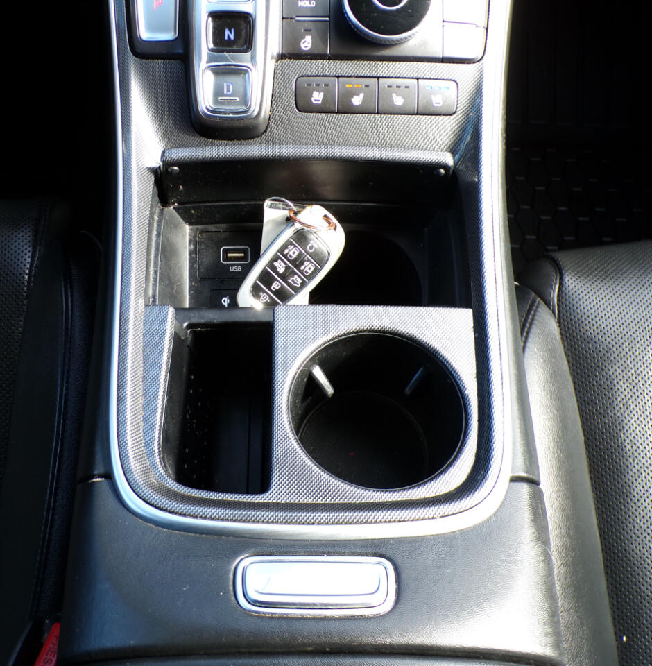 Hyundai Santa Fe Limited 2022