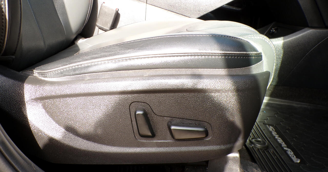 Hyundai Santa Fe Limited 2022