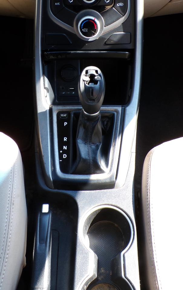 Hyundai Elantra SE 2014