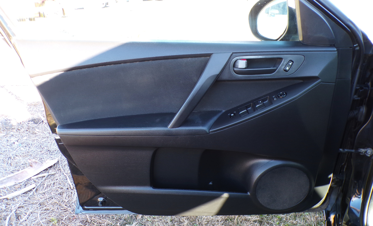 Mazda MAZDA3 i Sport 4-Door 2011