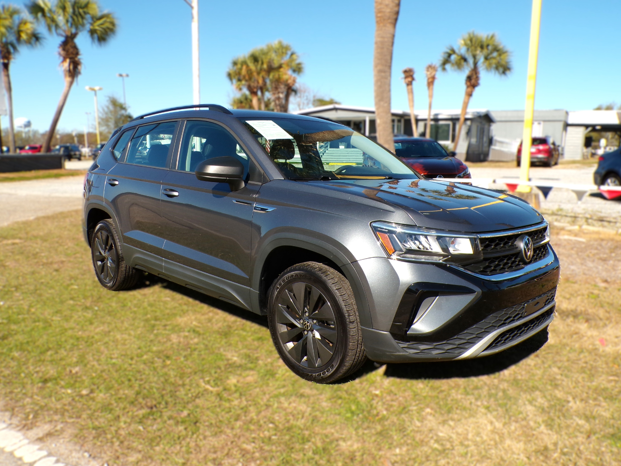 Volkswagen Taos S 2022